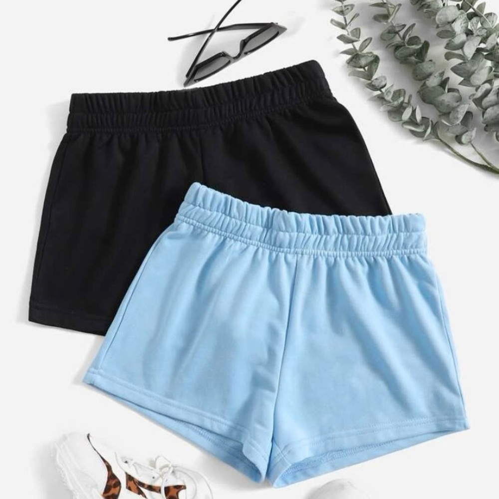 2 pack solid elastic shorts